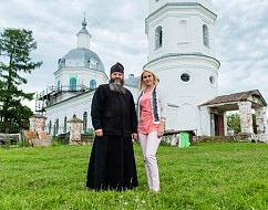 Добровольцы из Агропромтехники помогли храму